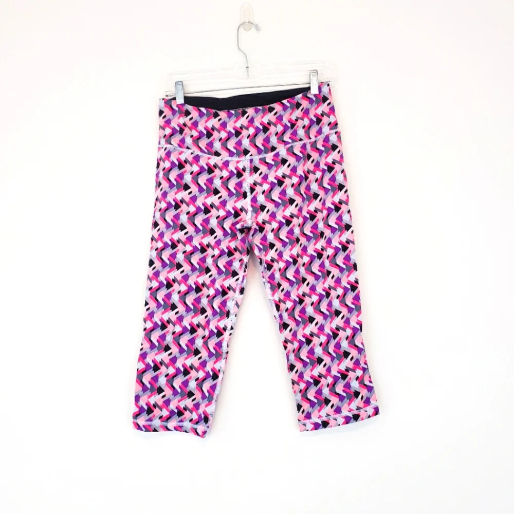 Victoria's Secret Knockout Crop Pink Geometric Print Fitted Legging Size Medium